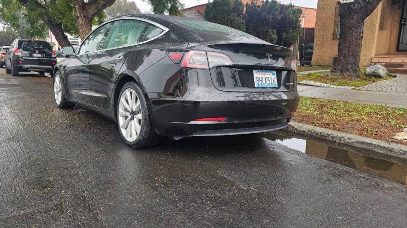 TESLA MODEL 3 2018 5YJ3E1EB8JF170737 image